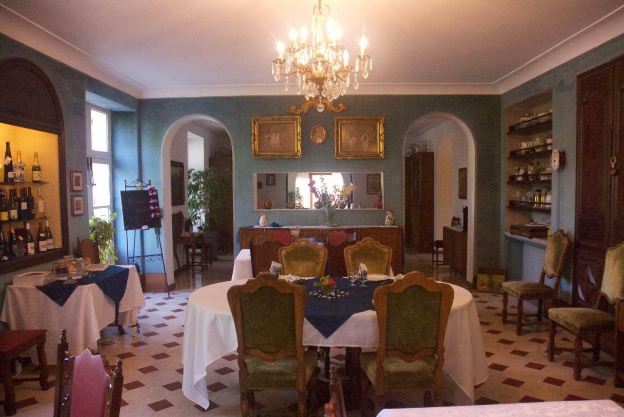 Le Clos Des Cedres B&B La Rochefoucauld Exterior foto